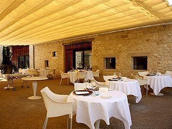 Hotel Château De Salettes 4*